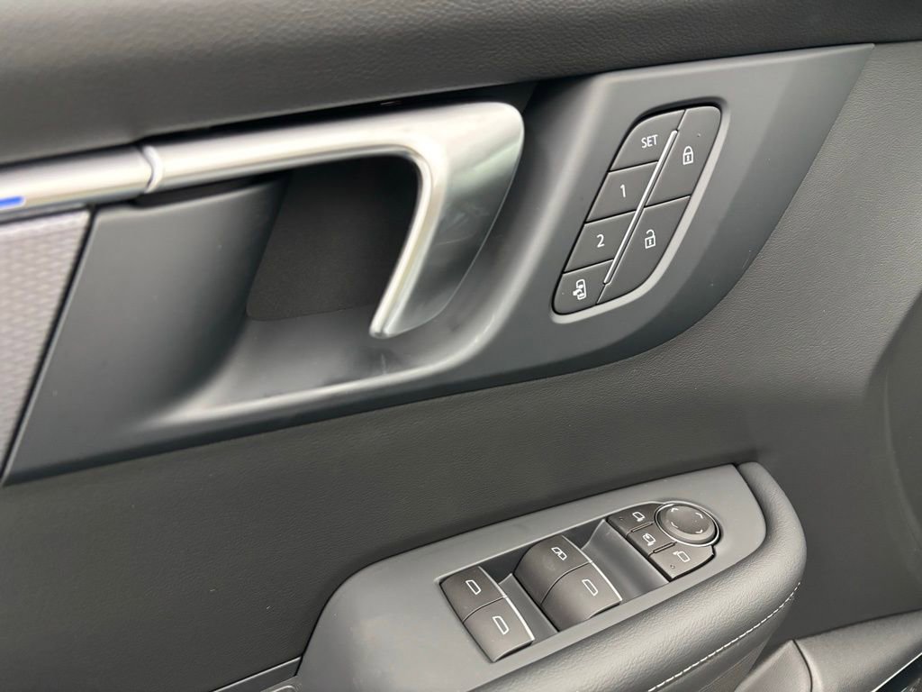 New 2026 Buick Enclave Sport Touring w/ Power Package image 20