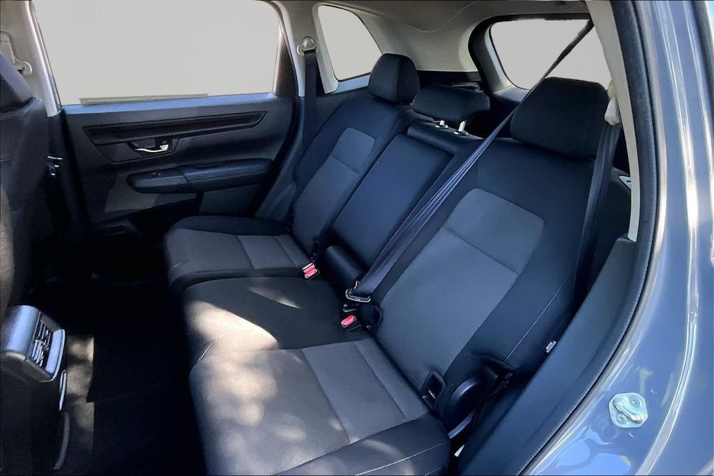 Used 2025 Honda CR-V LX image 18