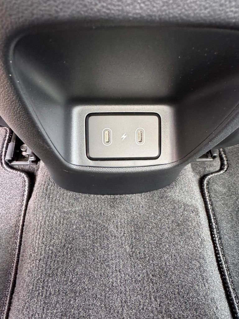 Used 2026 Hyundai Elantra Hybrid FWD image 16