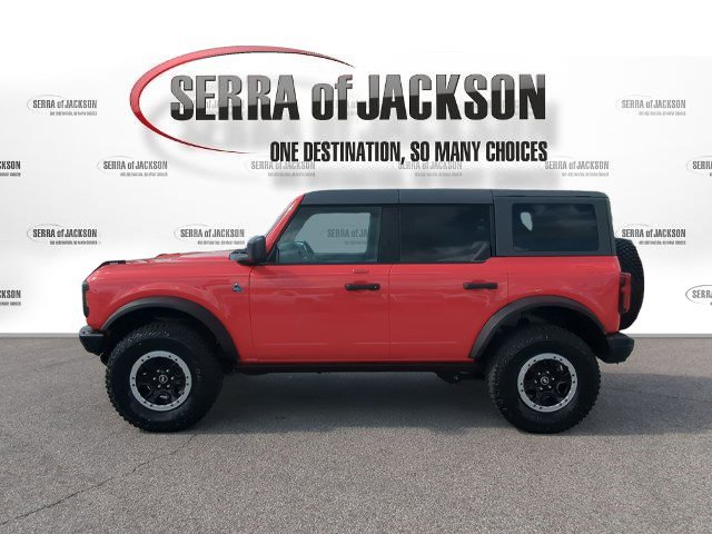 Used 2023 Ford Bronco Black Diamond w/ Sasquatch Package image 6