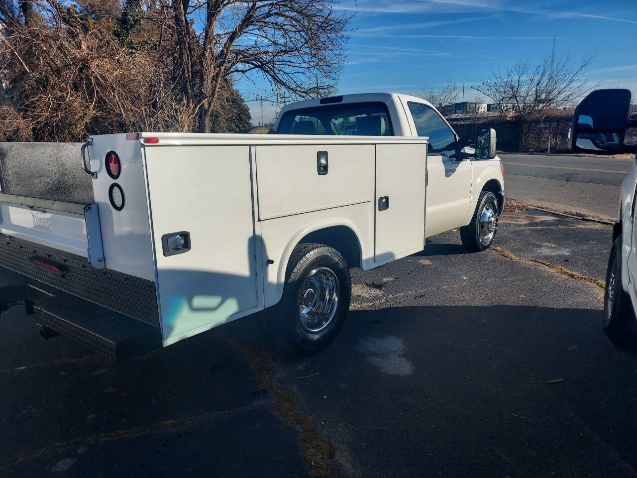 Used 2016 Ford F350 XL w/ XL Value Package RWD image 5