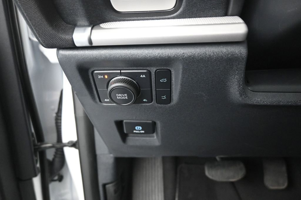 Used 2025 Ford Expedition Max Active AWD/4WD image 24