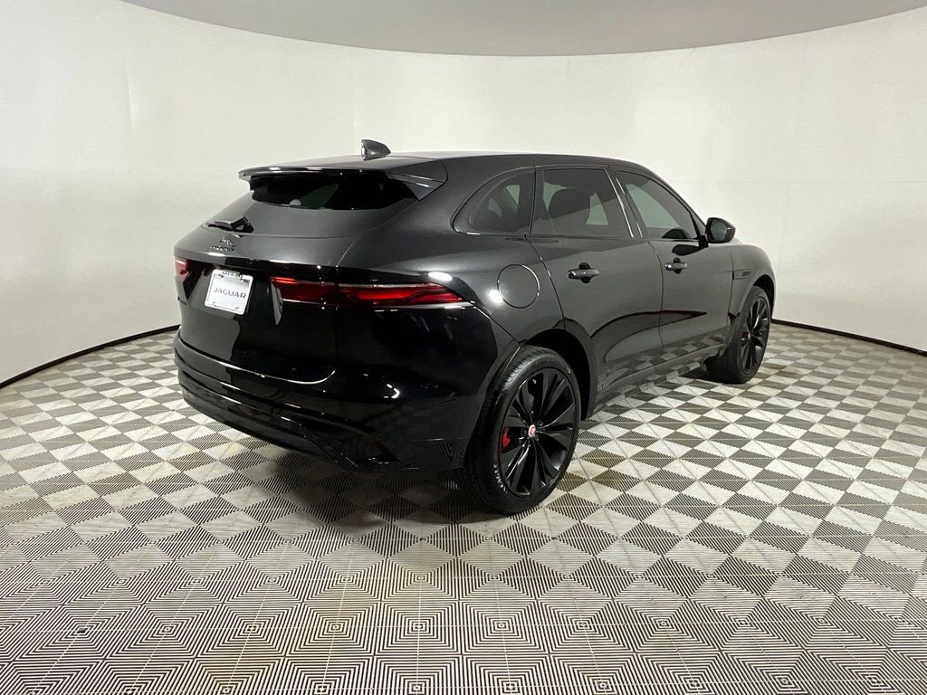 Used 2022 Jaguar F-PACE S image 4