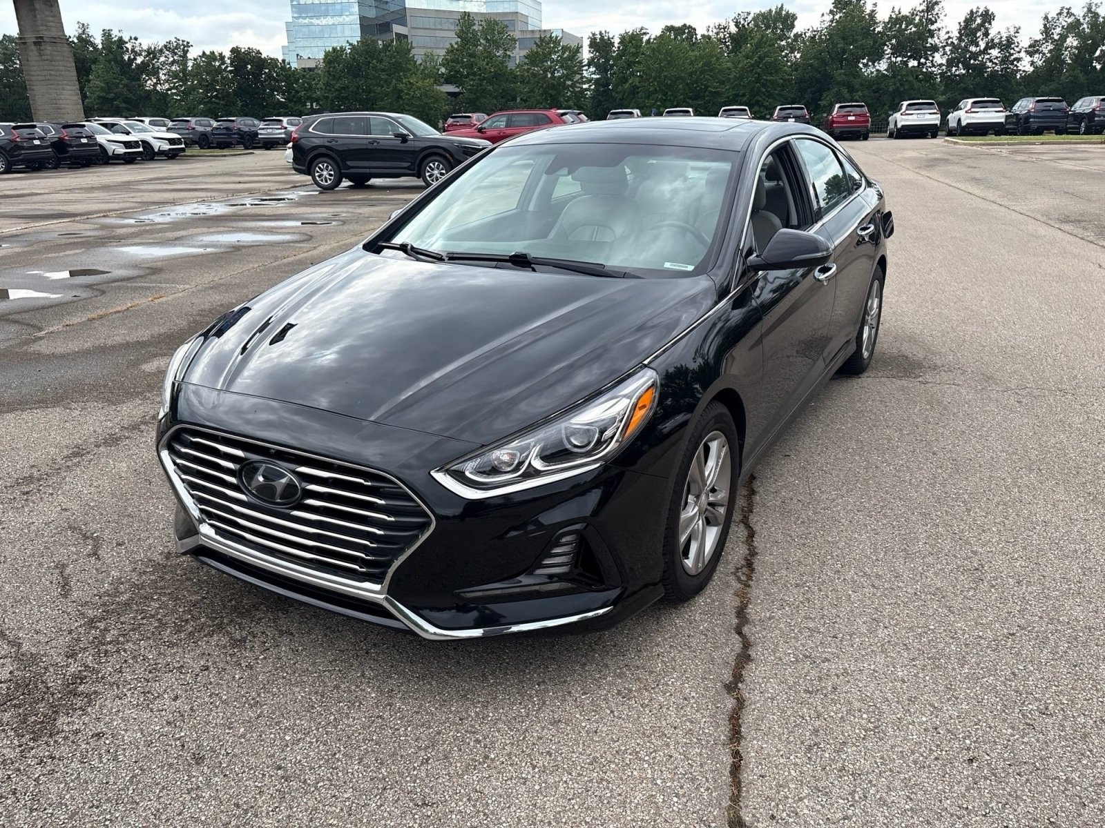 Used 2018 Hyundai Sonata Limited w/ Limited Ultimate Package 03 FWD image 13