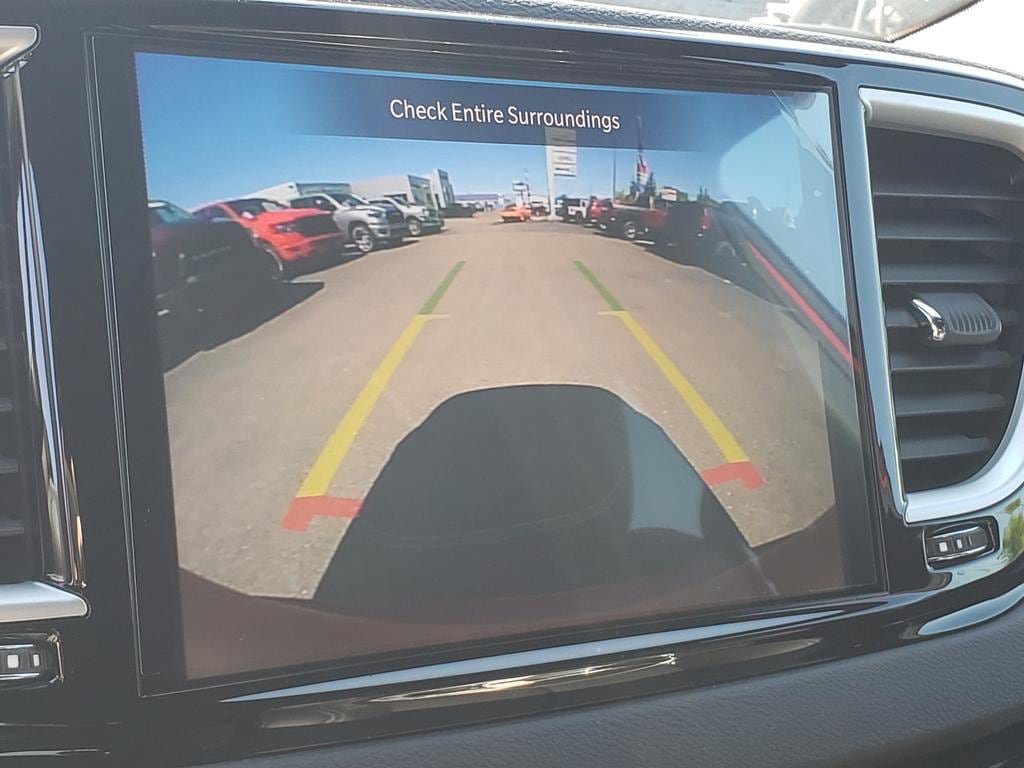 New 2026 Chrysler Voyager LX FWD image 24