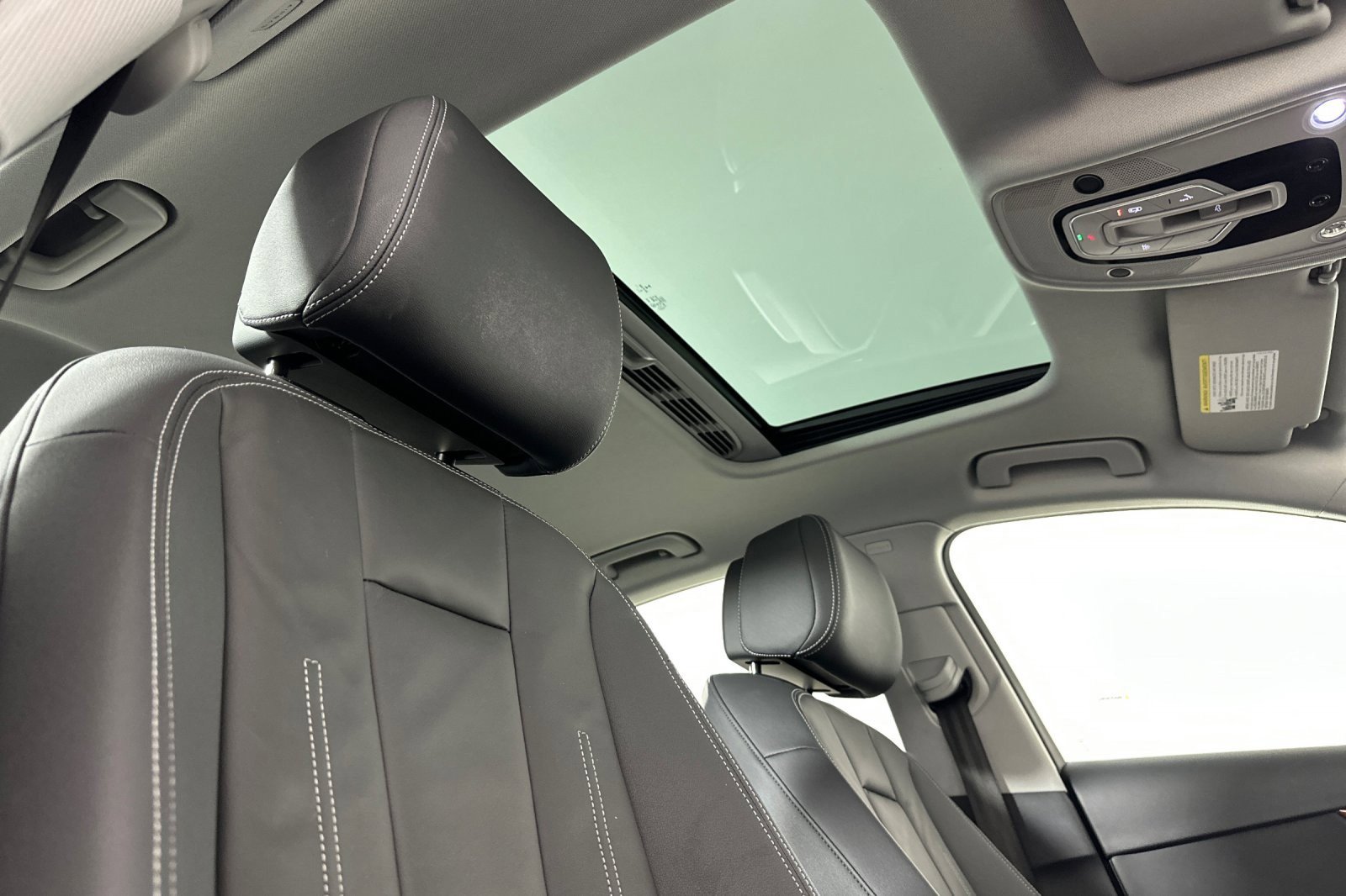 Used 2023 Audi A4 2.0T Premium w/ Convenience Package image 15