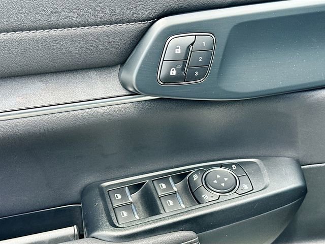 Used 2024 Ford Ranger Lariat w/ FX4 Off-Road Package AWD/4WD image 18