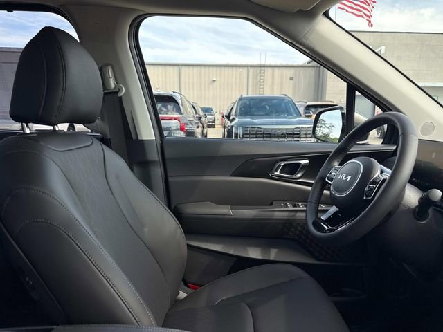 New 2026 Kia Carnival SX image 13