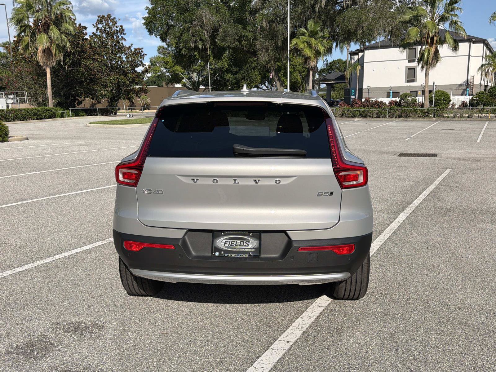 Used 2023 Volvo XC40 B5 Ultimate w/ Protection Package Premier AWD/4WD image 5