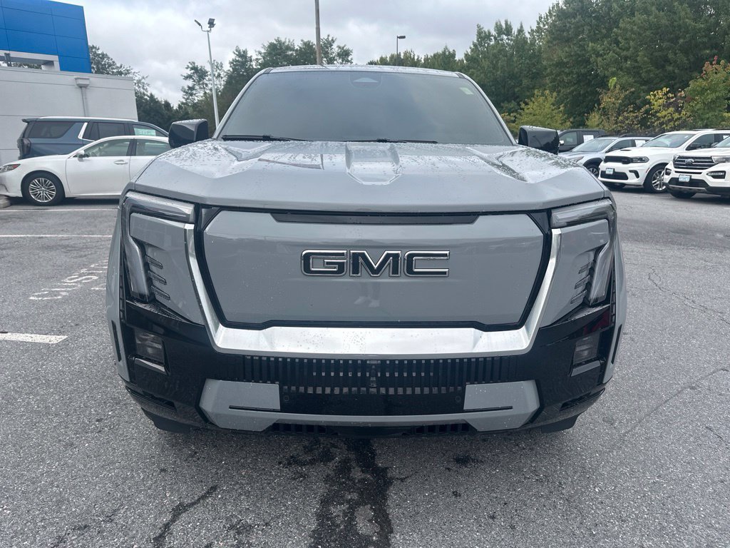 Used 2024 GMC Sierra EV Denali AWD/4WD image 2