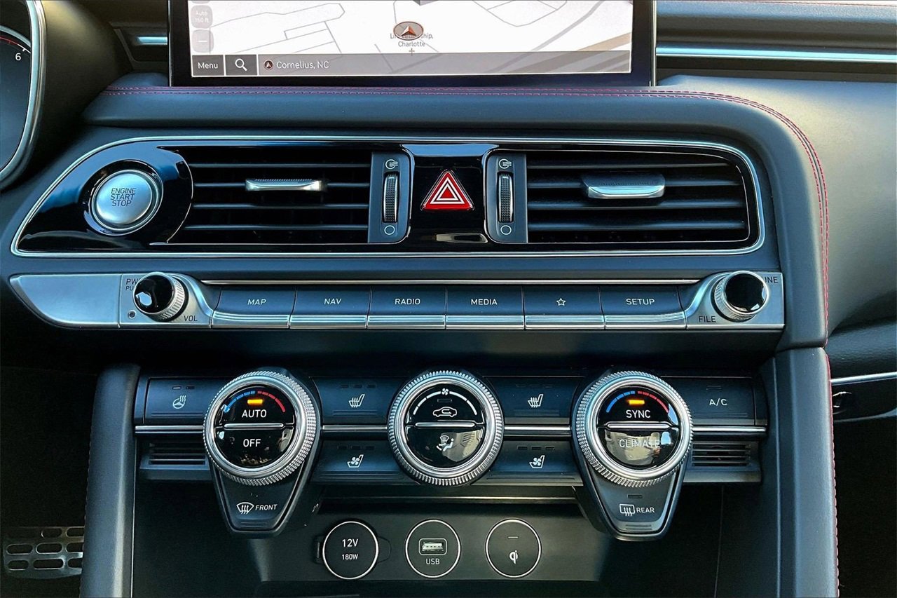 Used 2022 Genesis G70 3.3T w/ Sport Prestige Package image 18