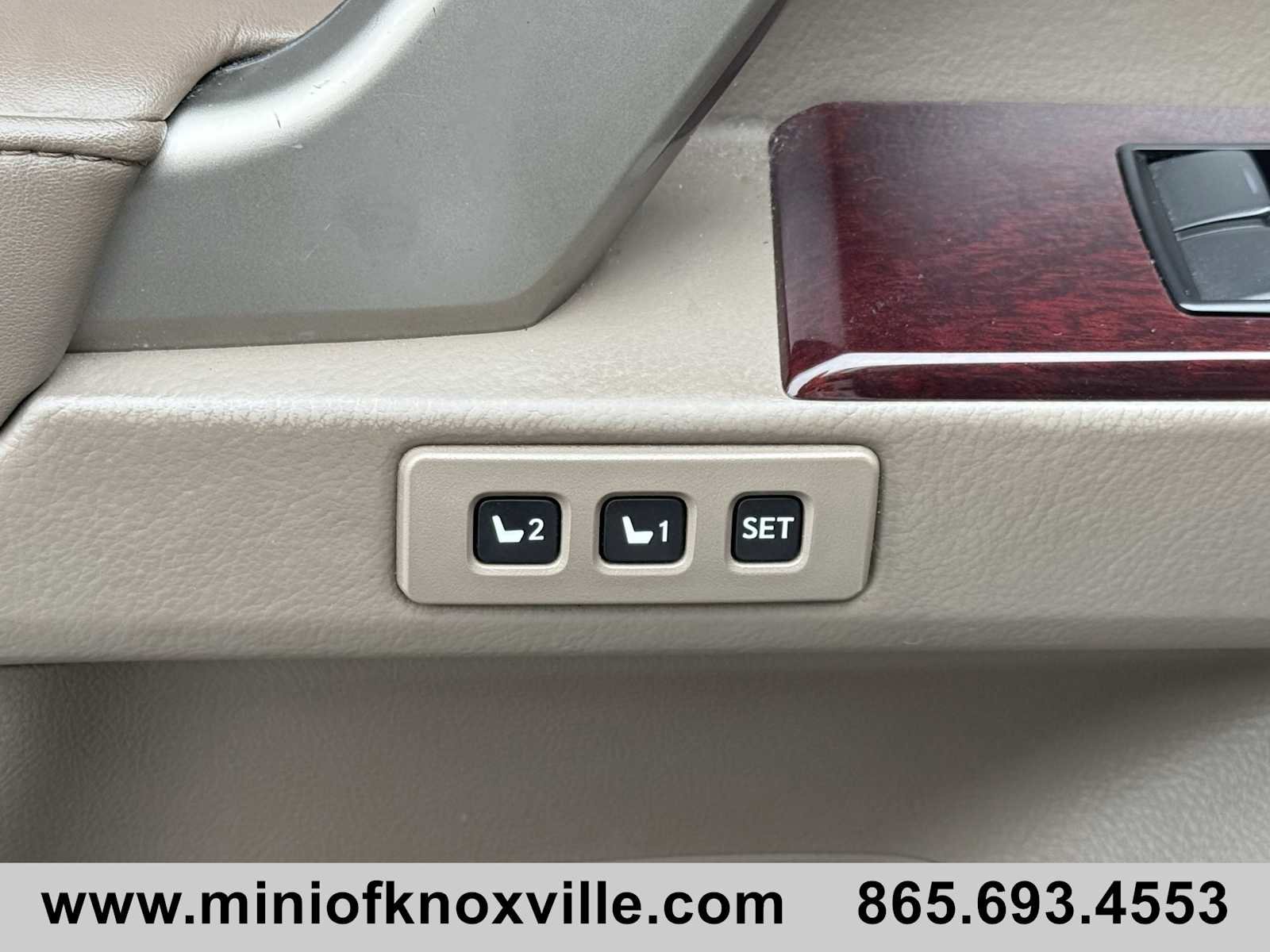 Used 2017 Lexus GX 460 Premium image 14