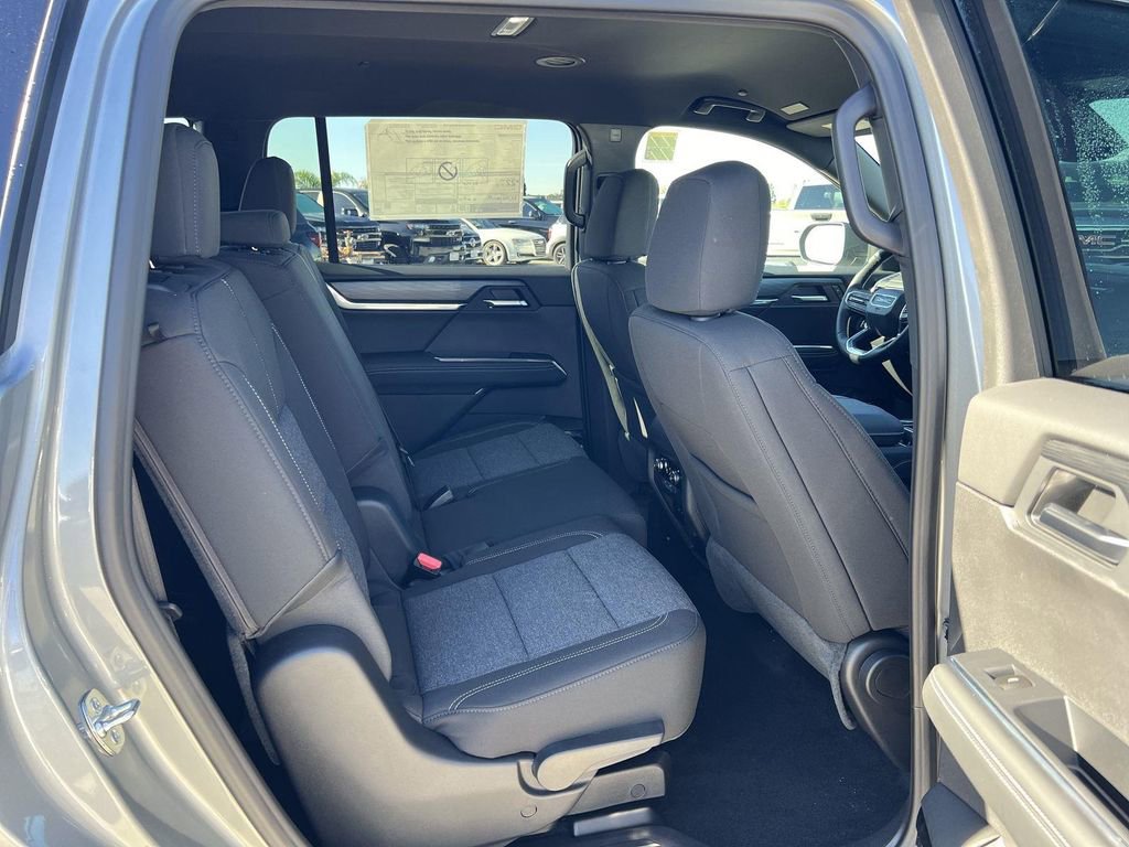 New 2026 GMC Acadia Elevation image 27