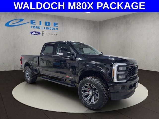 New 2026 Ford F250 Lariat w/ Black Appearance Package