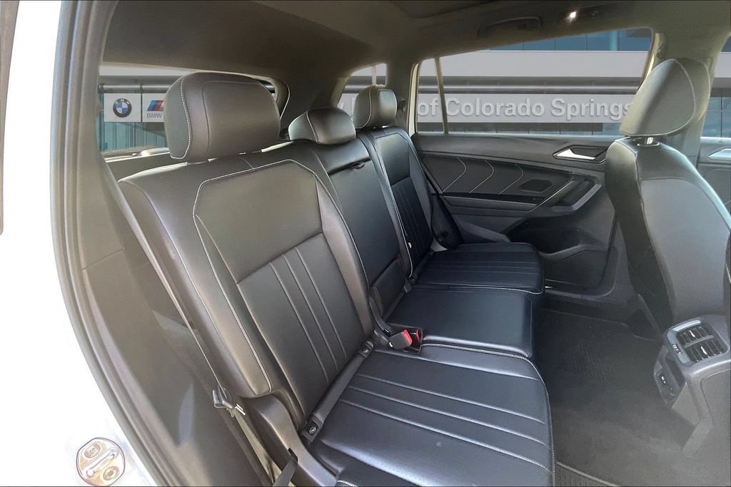 Used 2022 Volkswagen Tiguan SE R-Line AWD/4WD image 25
