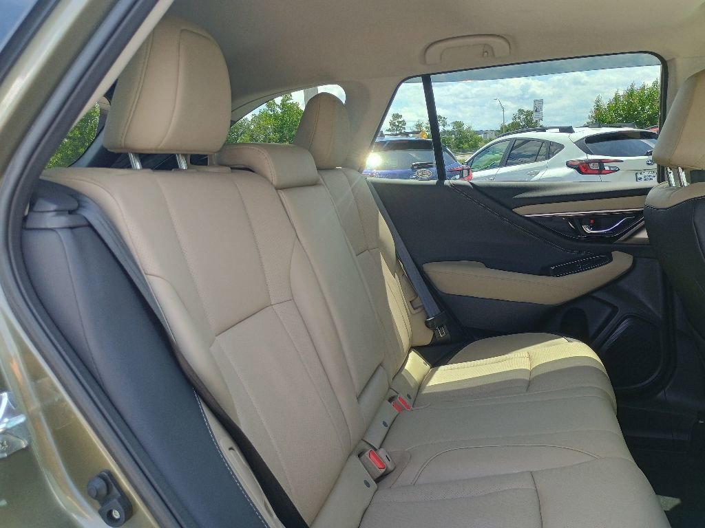 Certified 2025 Subaru Outback Limited AWD/4WD image 21