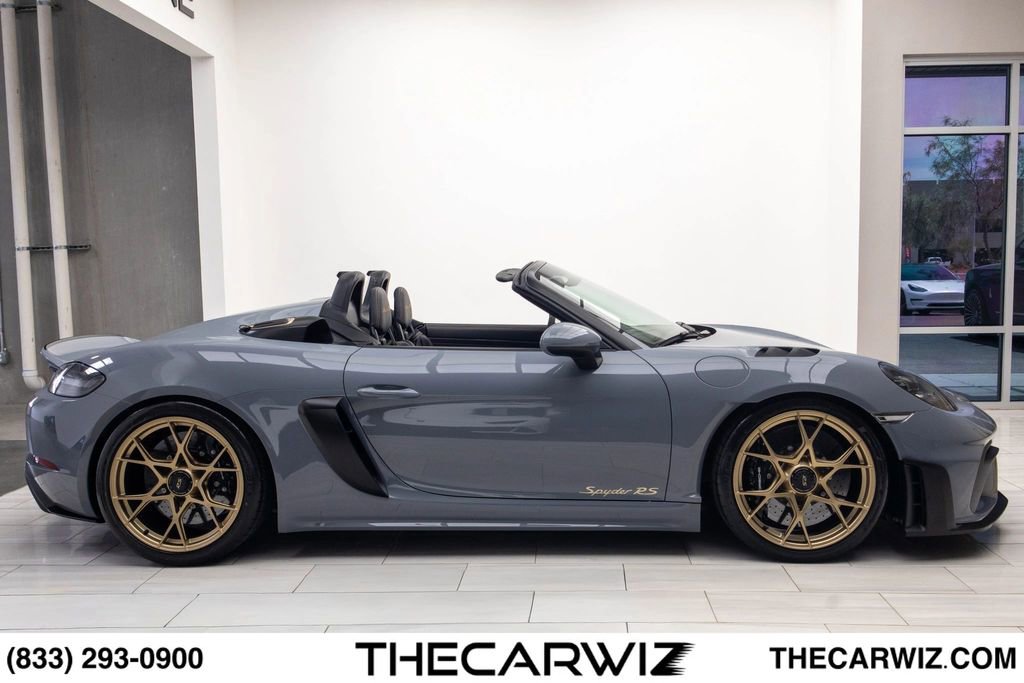 Used 2024 Porsche 718 Boxster Spyder RS RWD image 22