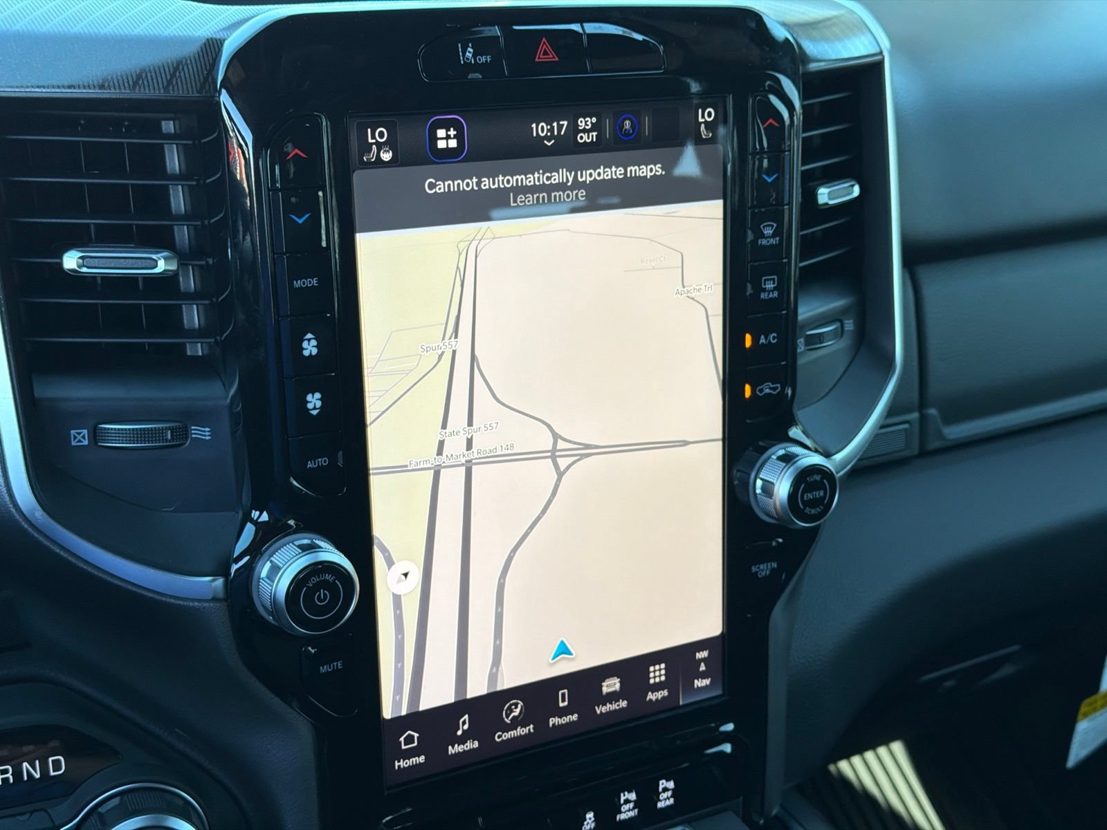 New 2027 RAM 1500 4x4 Crew Cab image 23