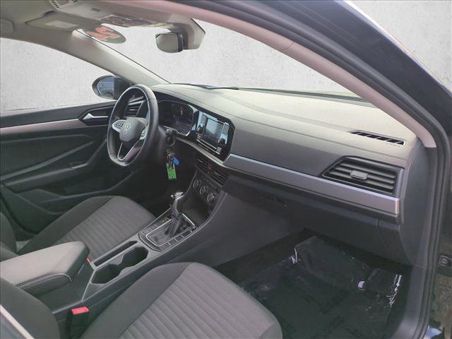 Used 2024 Volkswagen Jetta S image 20
