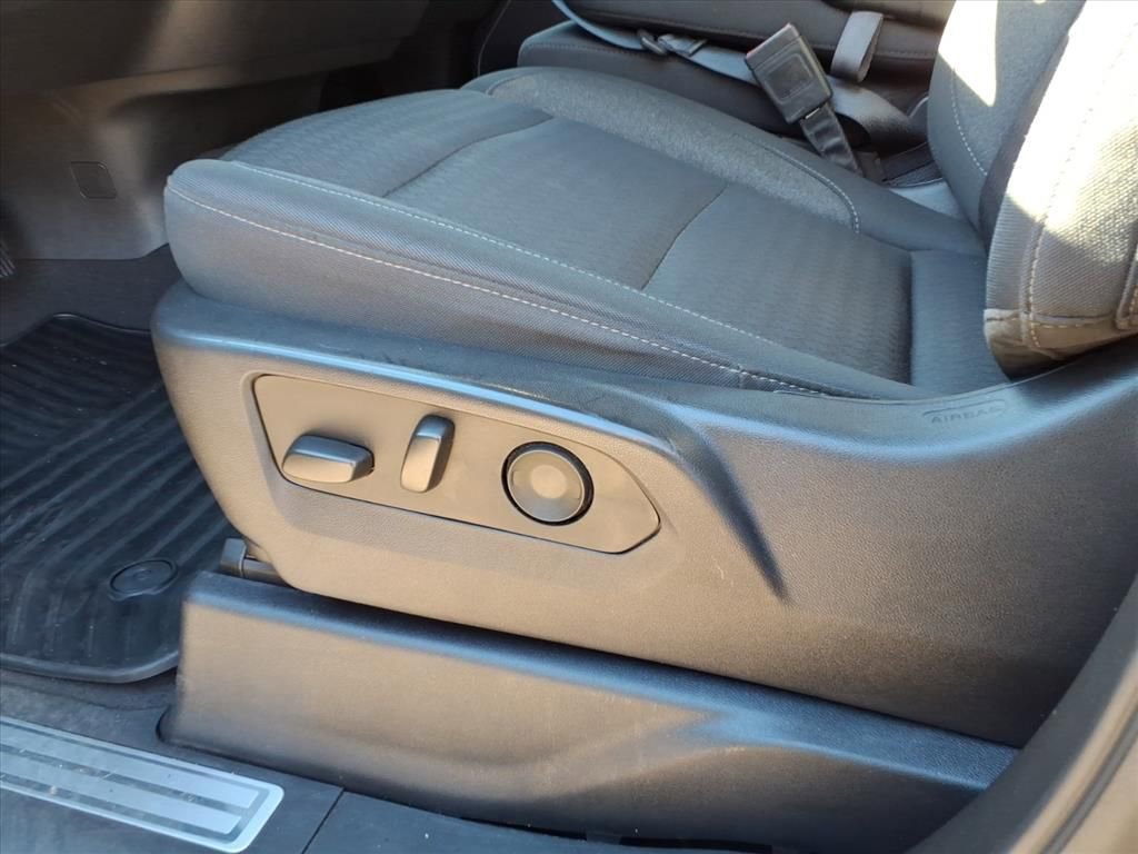 Used 2023 Chevrolet Silverado 1500 LT w/ Protection Package image 15