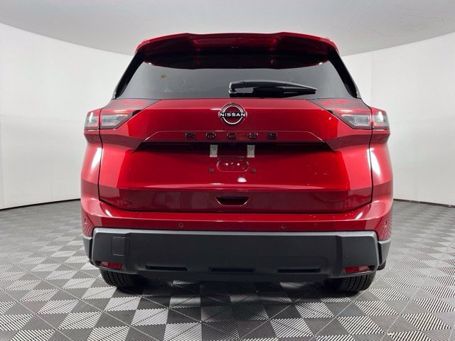New 2026 Nissan Rogue Dark Armor FWD image 10