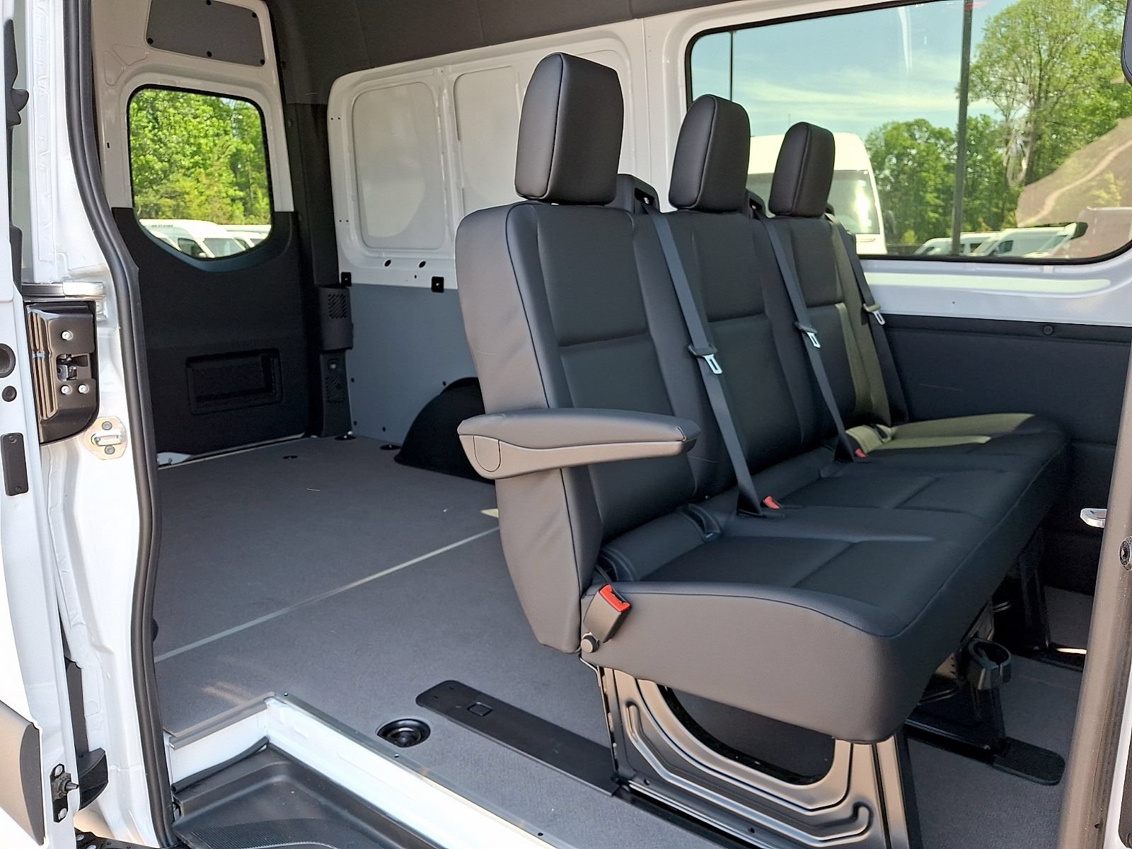 New 2026 Mercedes-Benz Sprinter 2500 image 6