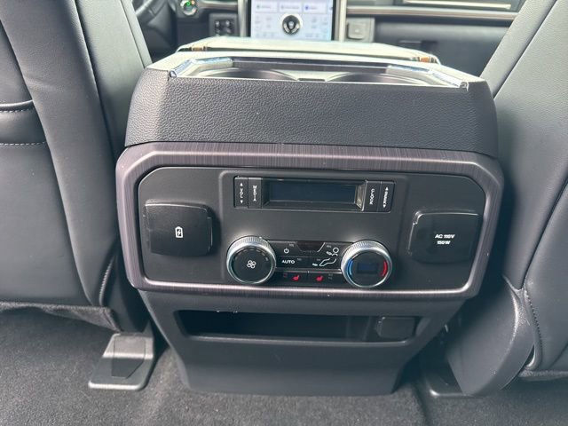 Used 2024 Ford Expedition Max Platinum AWD/4WD image 18