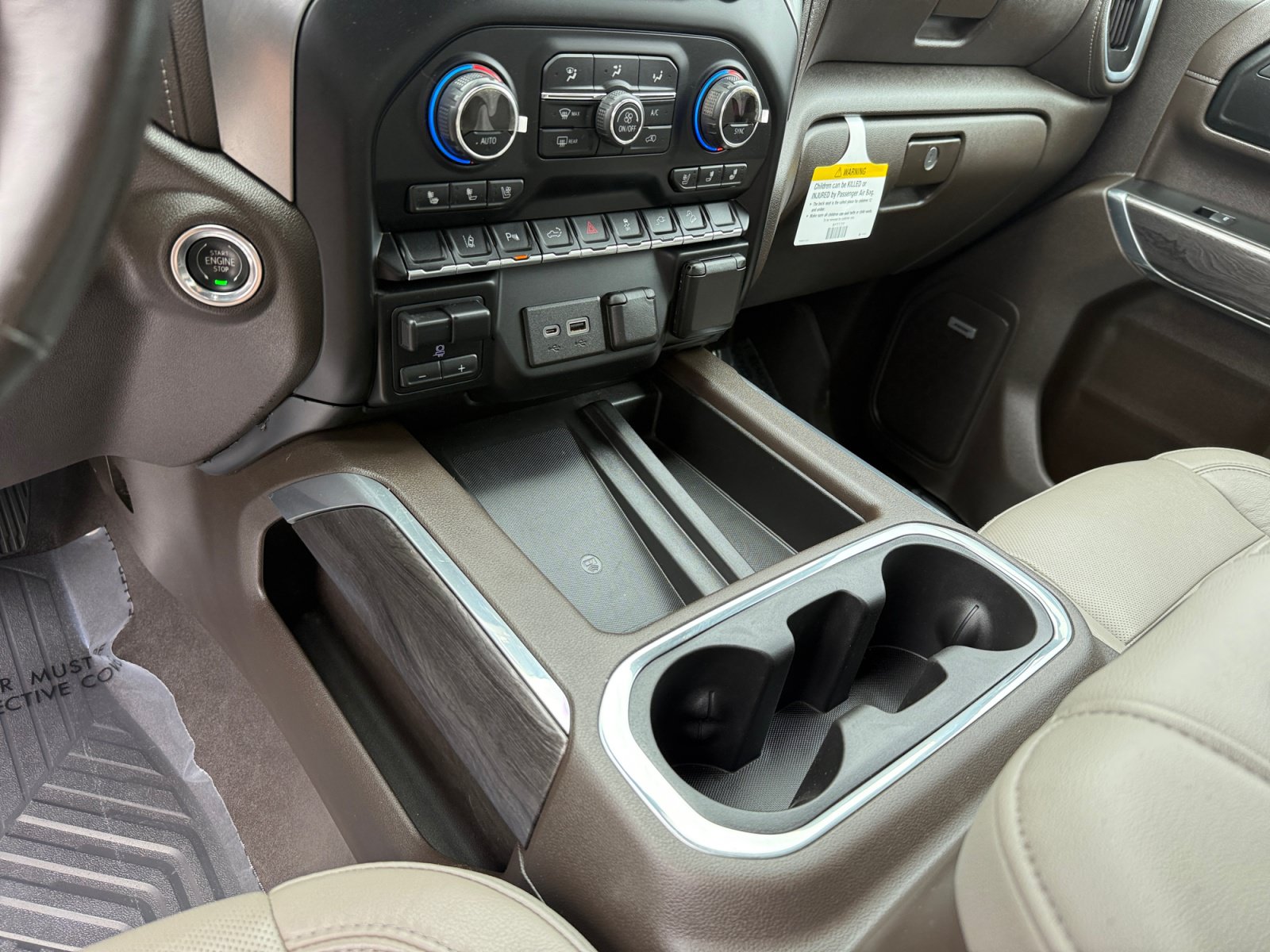 Used 2020 Chevrolet Silverado 2500 LTZ AWD/4WD image 13