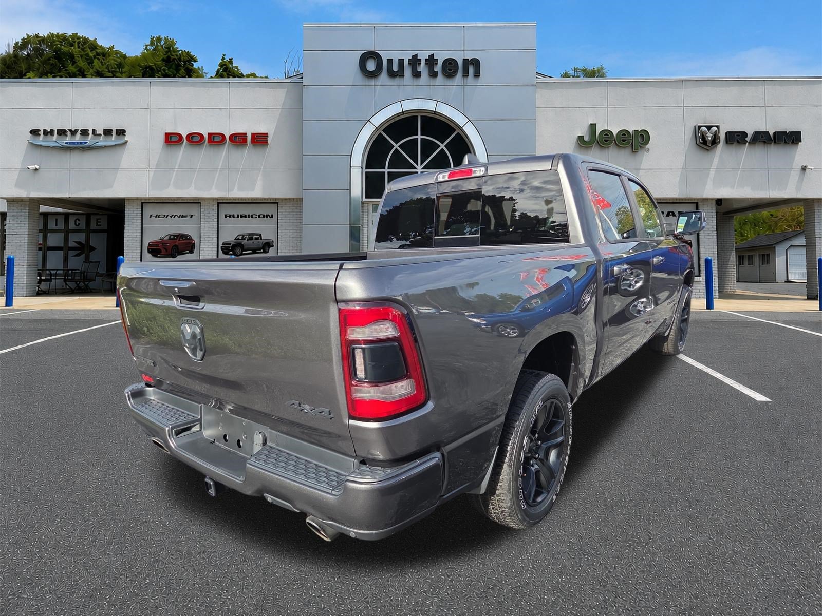Certified 2022 RAM 1500 Big Horn AWD/4WD image 4