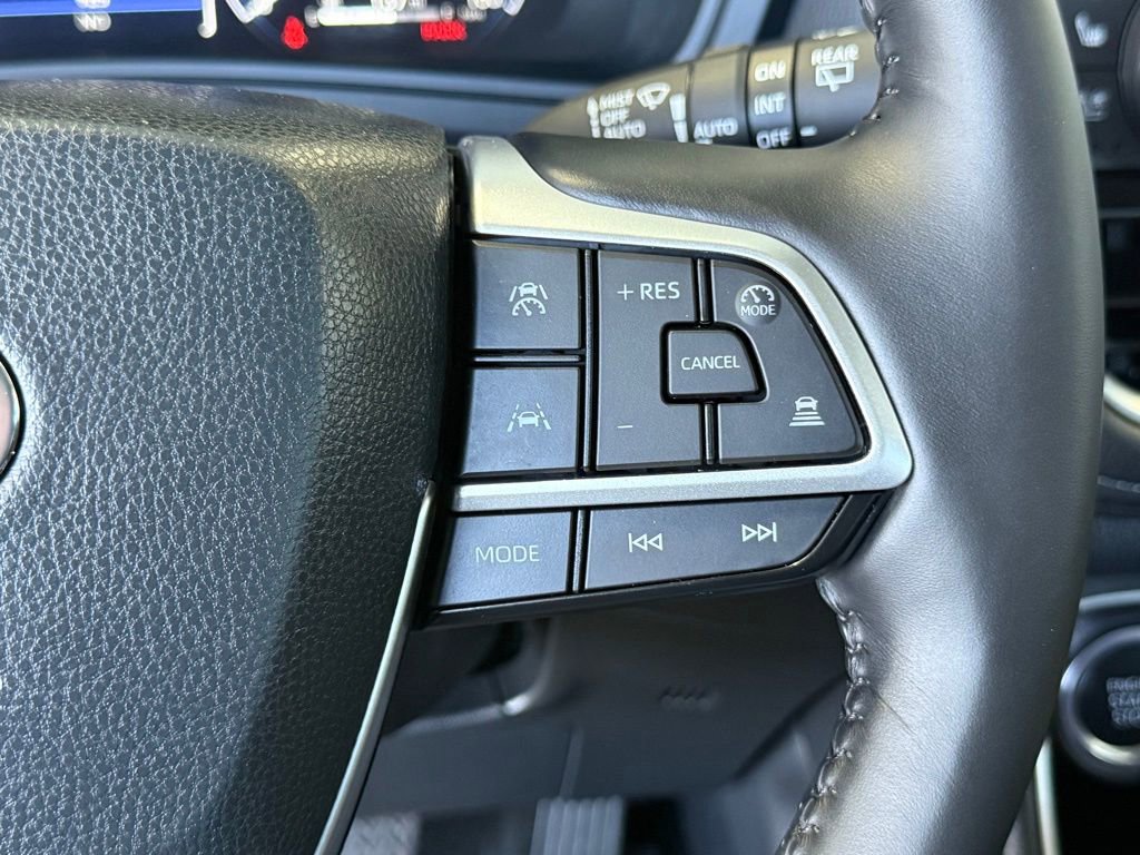 Used 2024 Toyota Grand Highlander Limited image 24