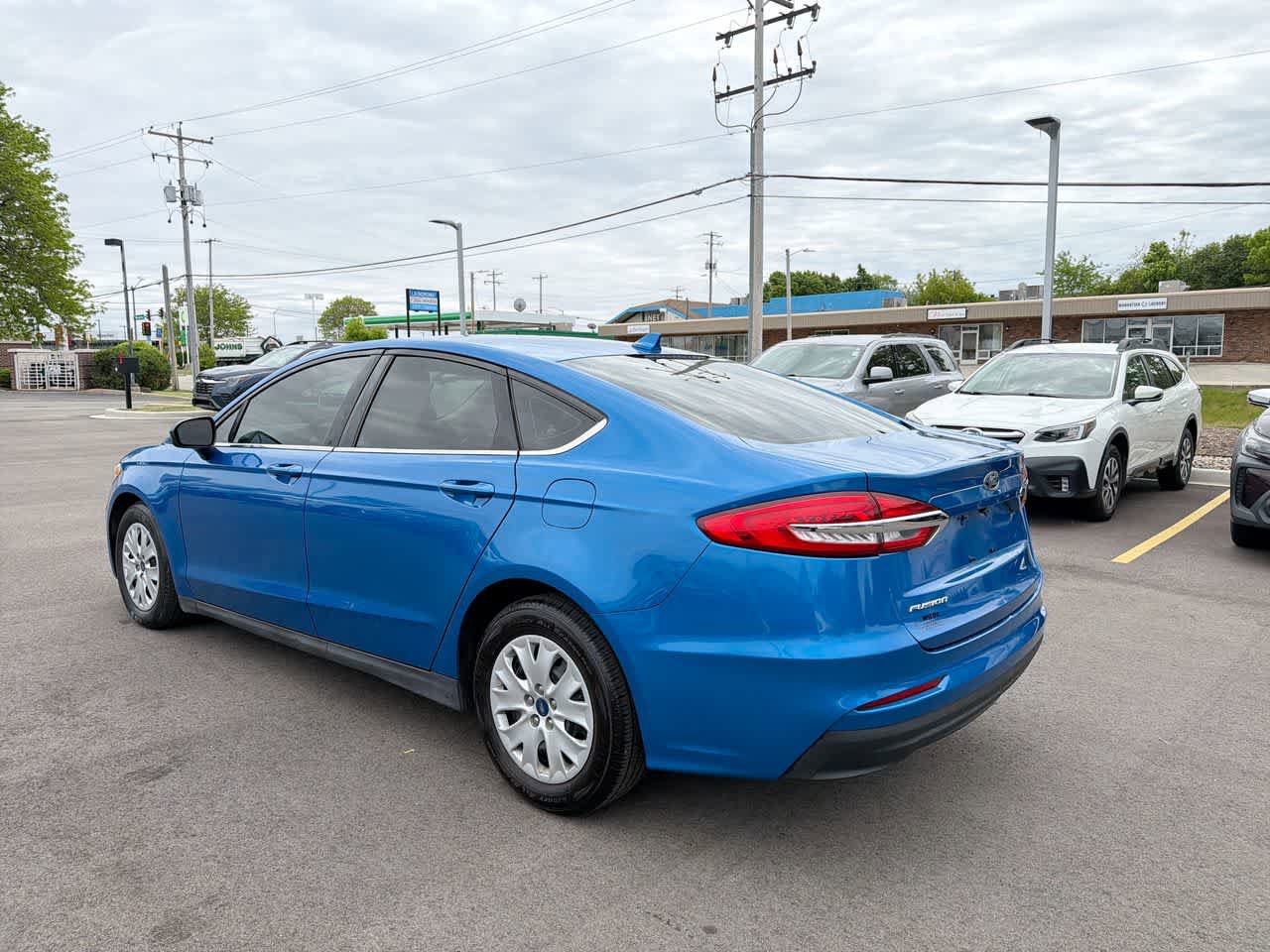 Used 2020 Ford Fusion S FWD image 11
