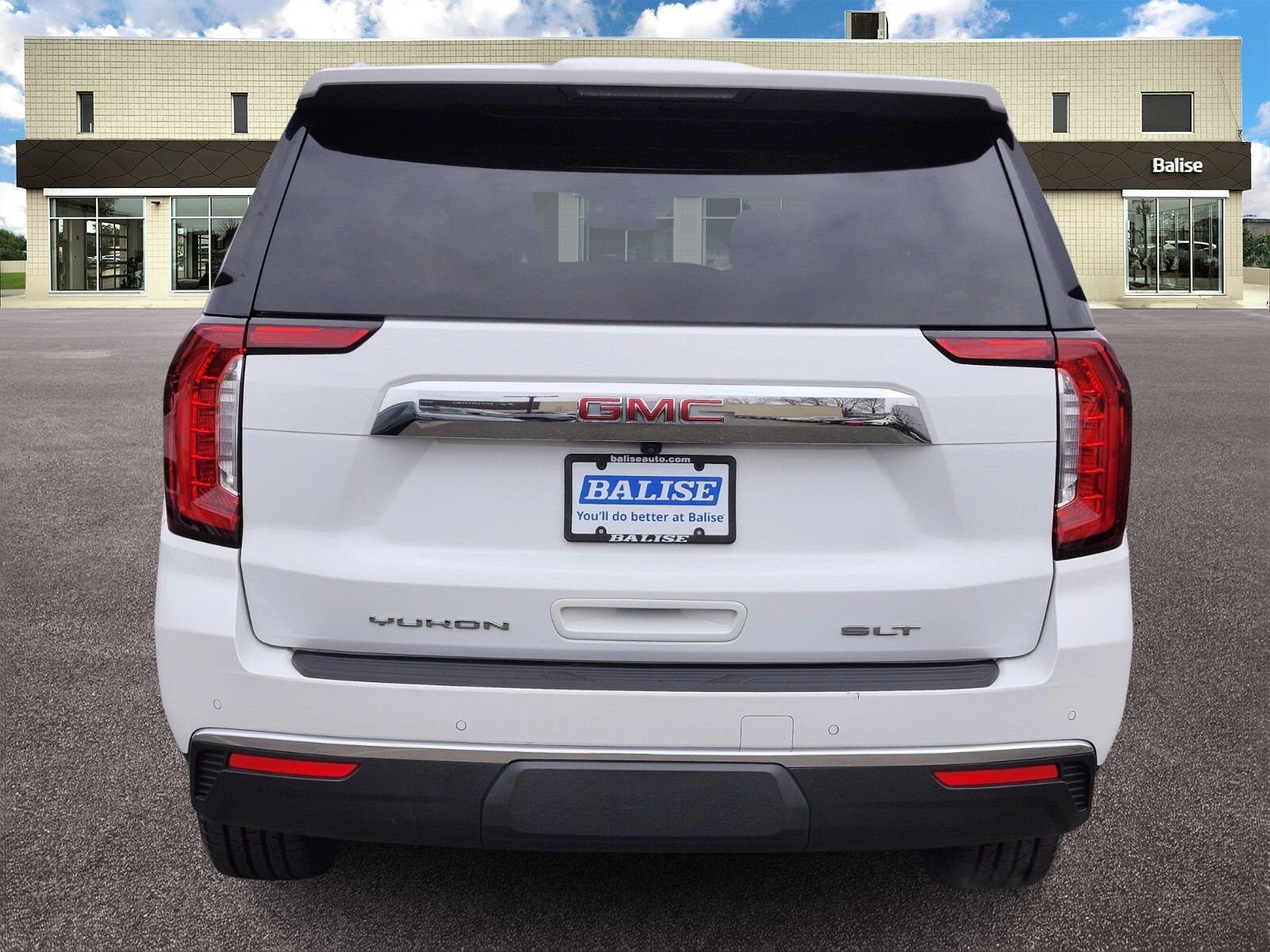 Used 2023 GMC Yukon SLT image 4