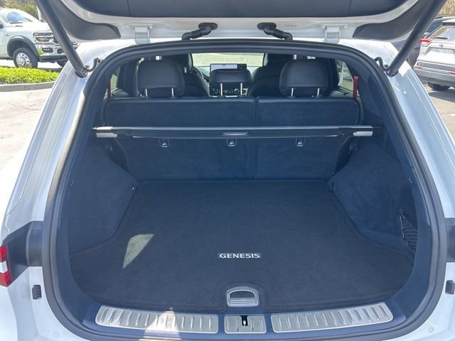 Used 2022 Genesis GV70 2.5T w/ Sport Prestige Package image 8