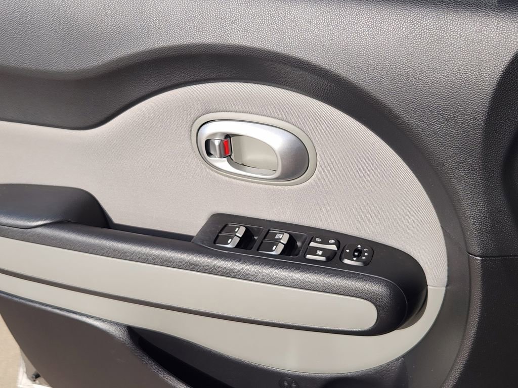 Used 2019 Kia Soul Base w/ Convenience Package image 29