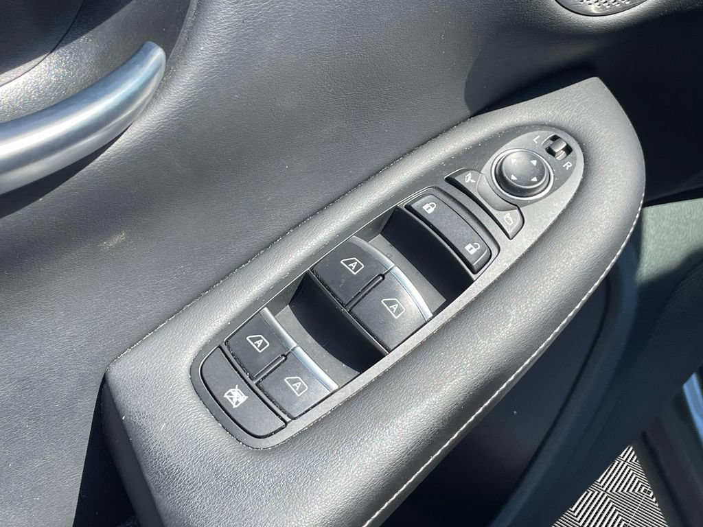 Used 2023 INFINITI QX50 Sport AWD/4WD image 23