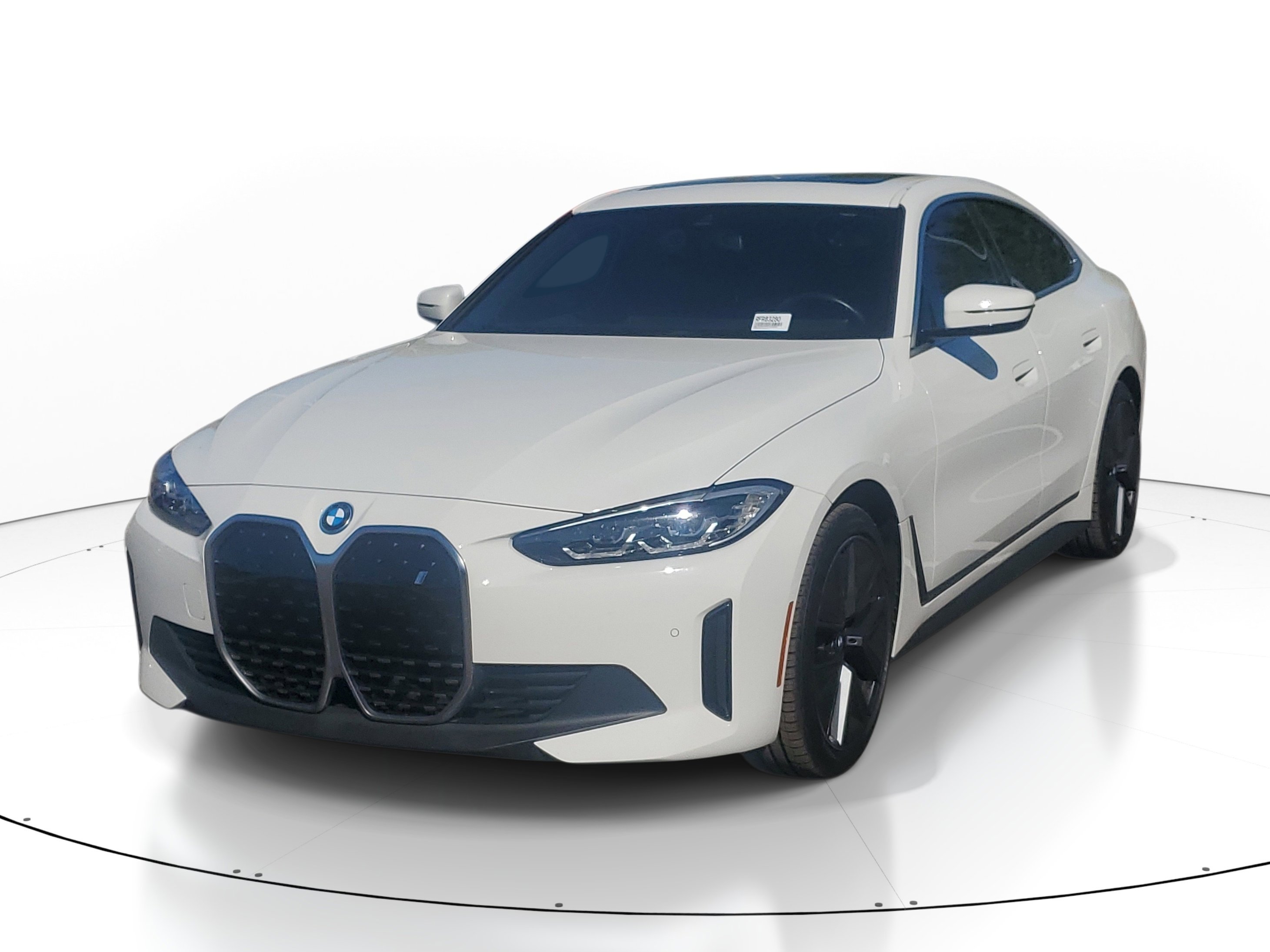 Used 2024 BMW i4 eDrive35 w/ Convenience Package image 3