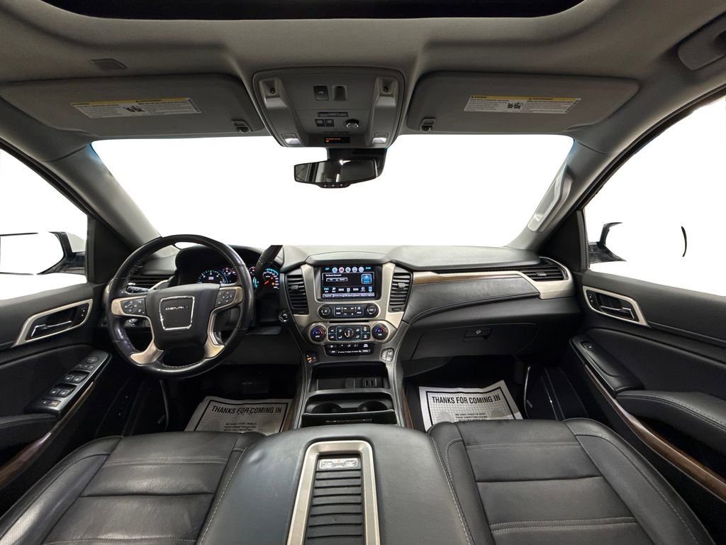 Used 2019 GMC Yukon Denali w/ Denali Ultimate Package image 18