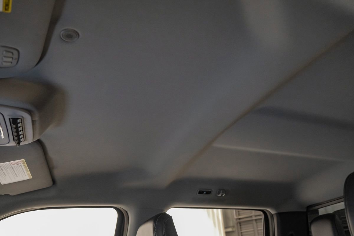 Used 2024 Ford F350 Lariat w/ FX4 Off-Road Package image 31