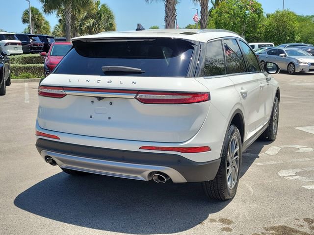 Certified 2022 Lincoln Corsair FWD image 6