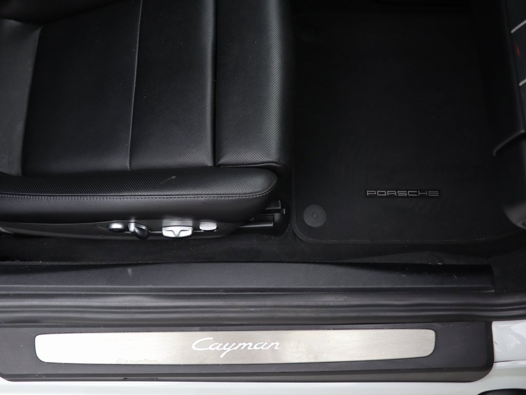 Used 2018 Porsche 718 Cayman image 48