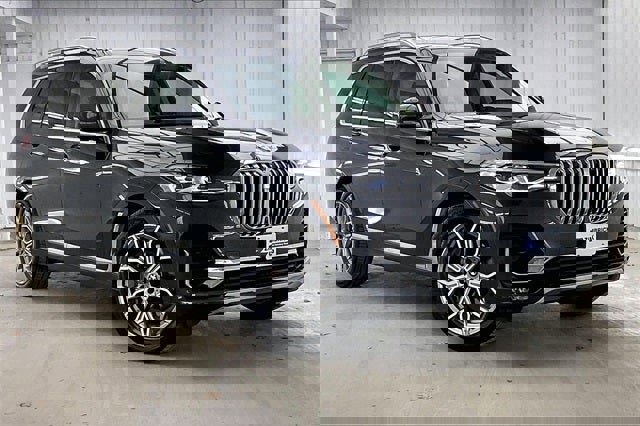 Used 2021 BMW X7 xDrive40i w/ Executive Package image 35