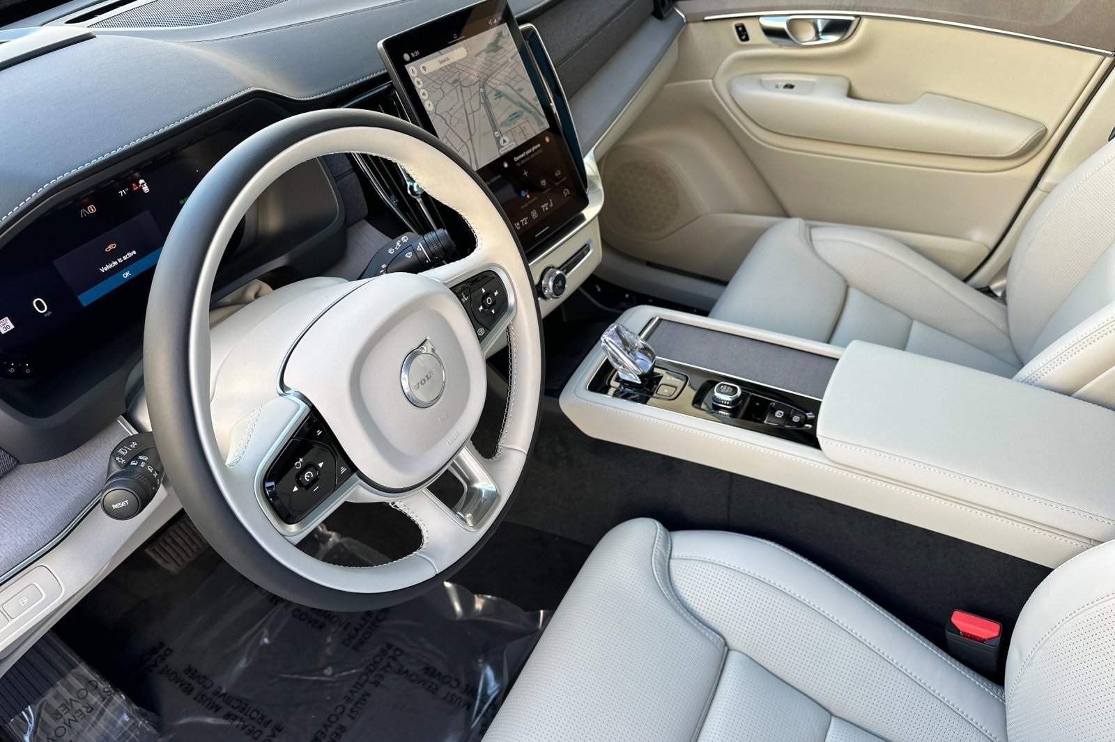 New 2026 Volvo XC90 T8 Ultra image 13