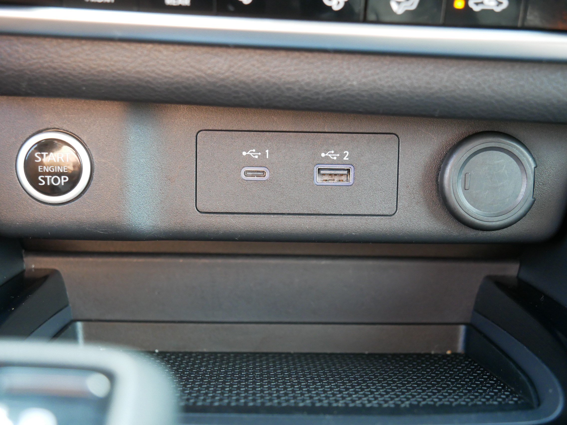 Certified 2023 Nissan Rogue SV AWD/4WD image 31
