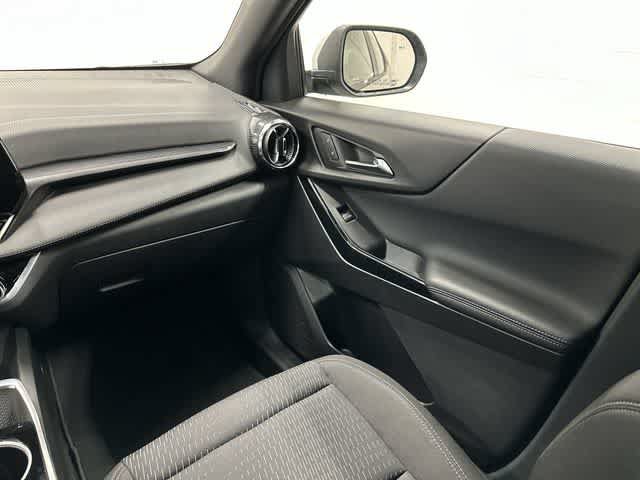 Used 2026 Chevrolet Equinox LT FWD image 13