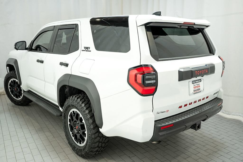 Used 2025 Toyota 4Runner TRD Off-Road Premium image 3