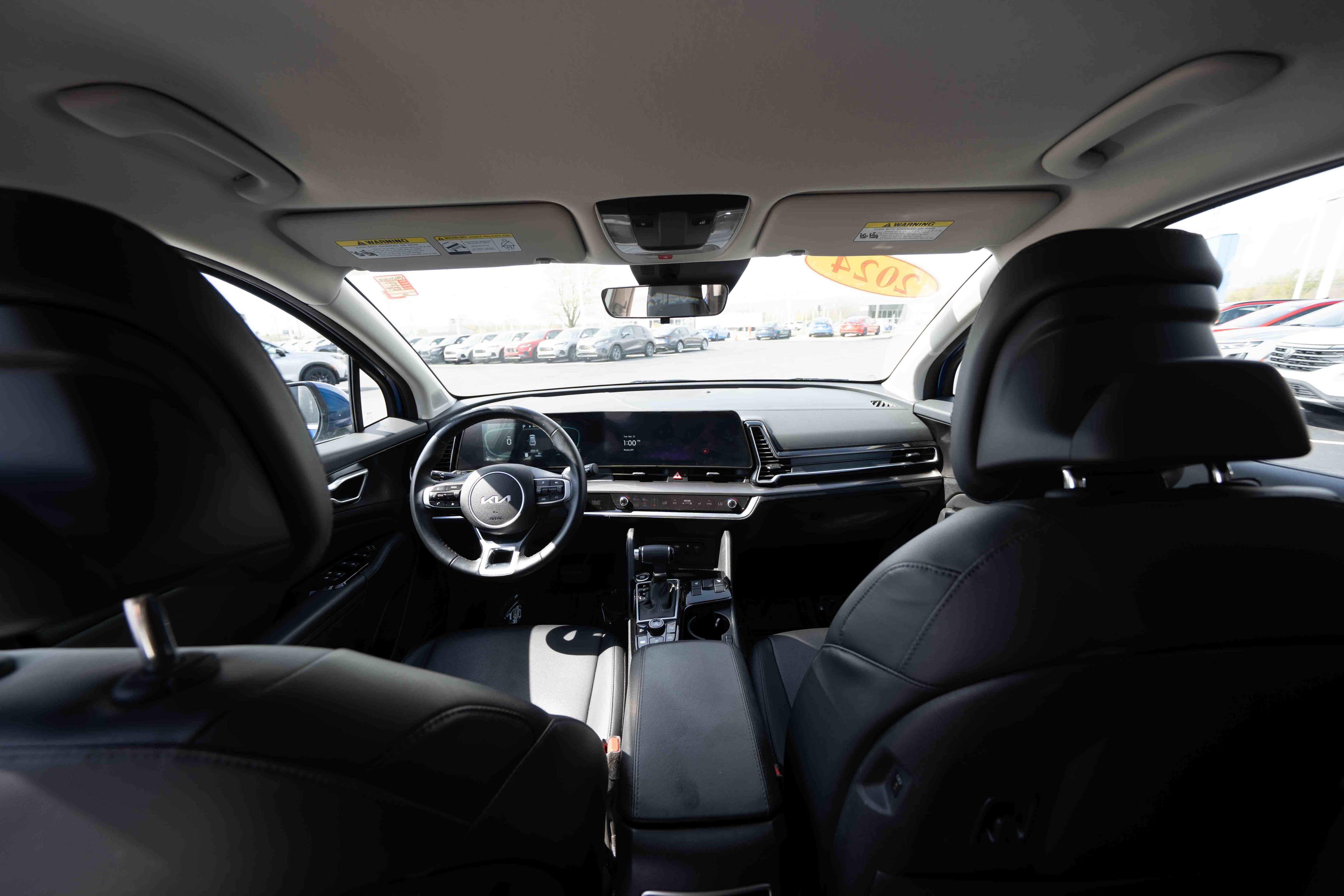 Used 2024 Kia Sportage EX AWD/4WD image 19