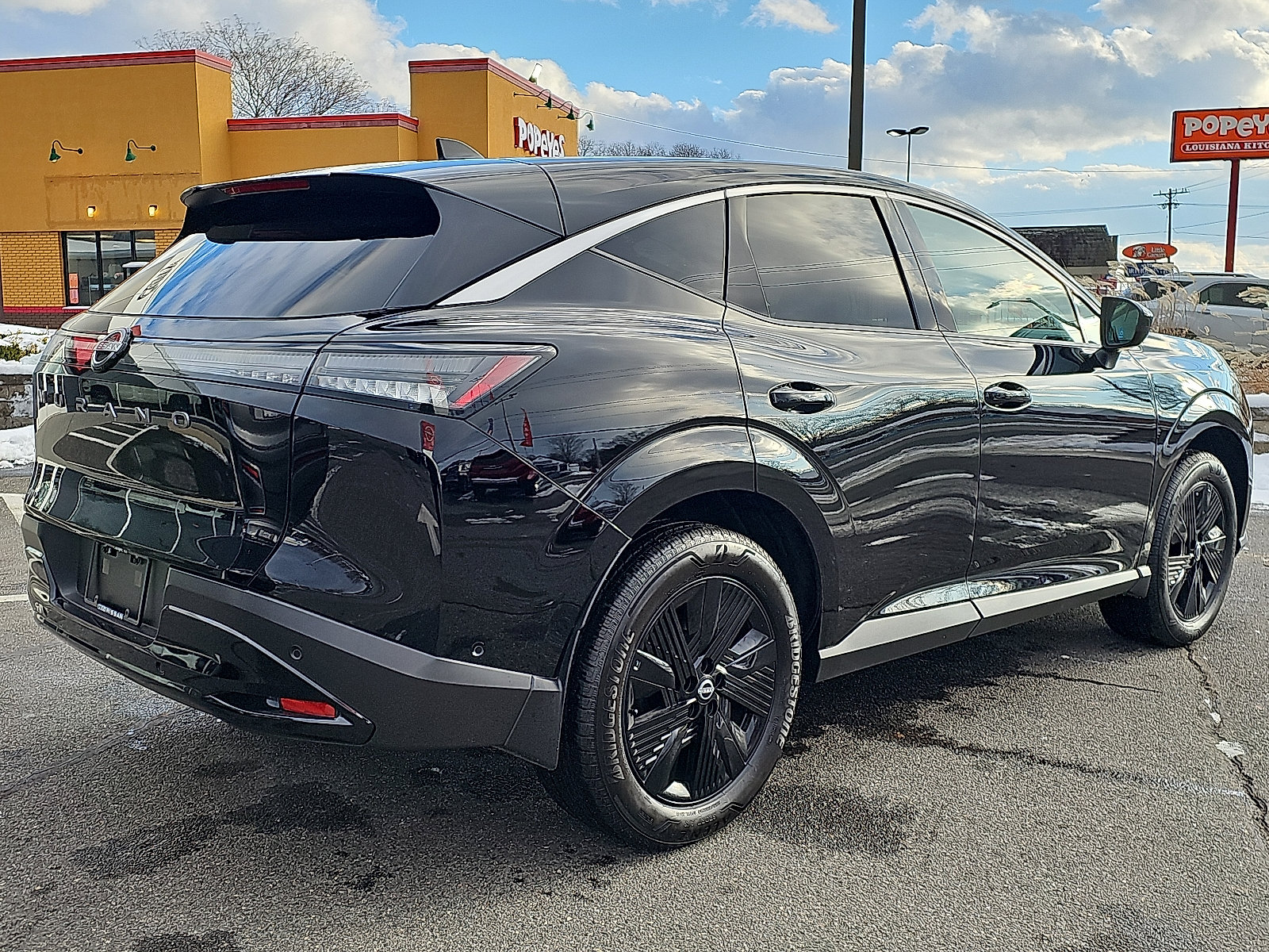 Certified 2025 Nissan Murano SV AWD/4WD image 7