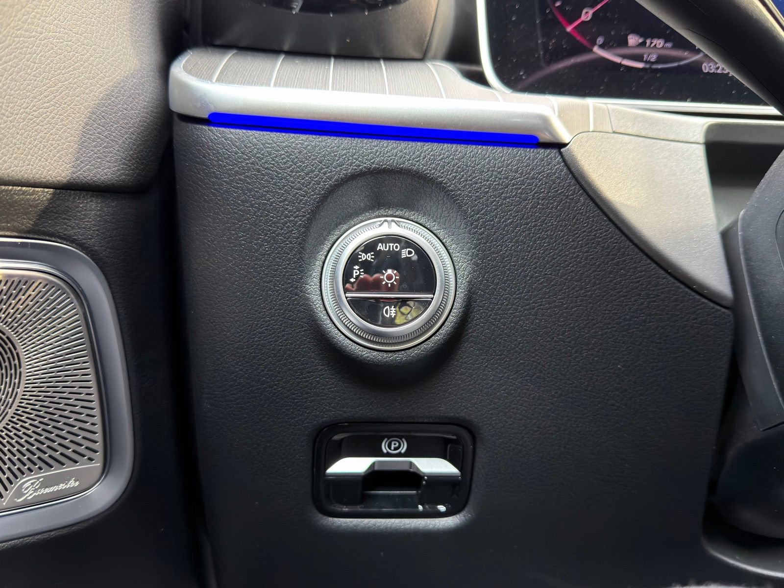 Certified 2024 Mercedes-Benz CLE 300 4MATIC Cabriolet image 17