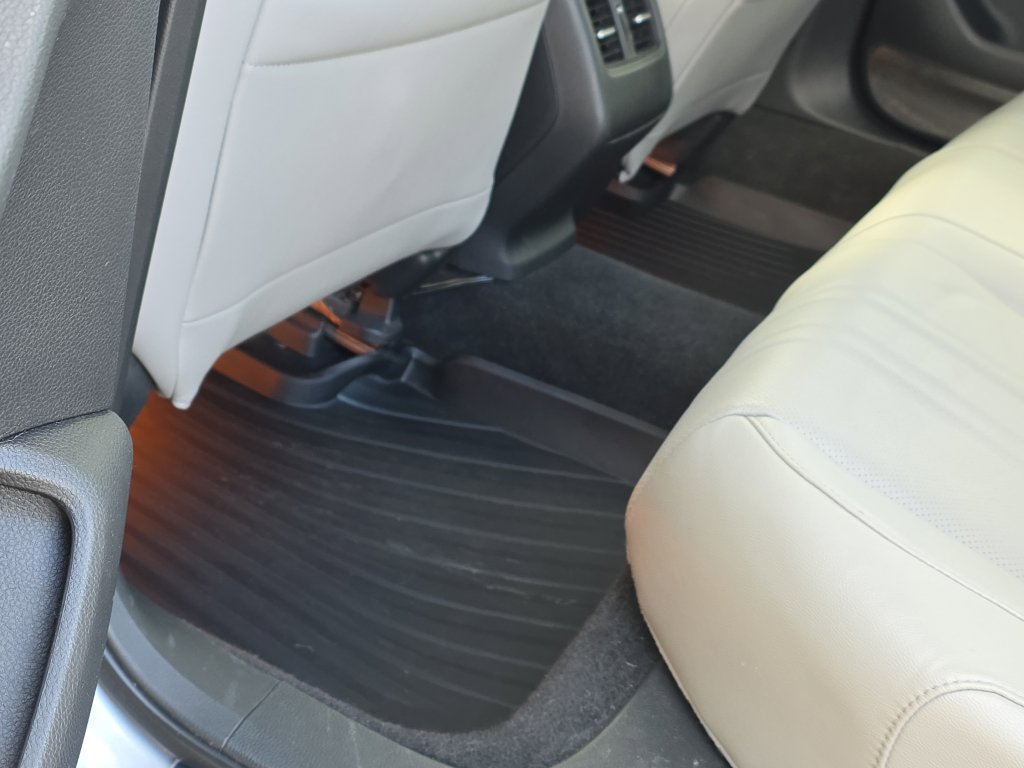 Used 2019 Honda Accord Touring image 25