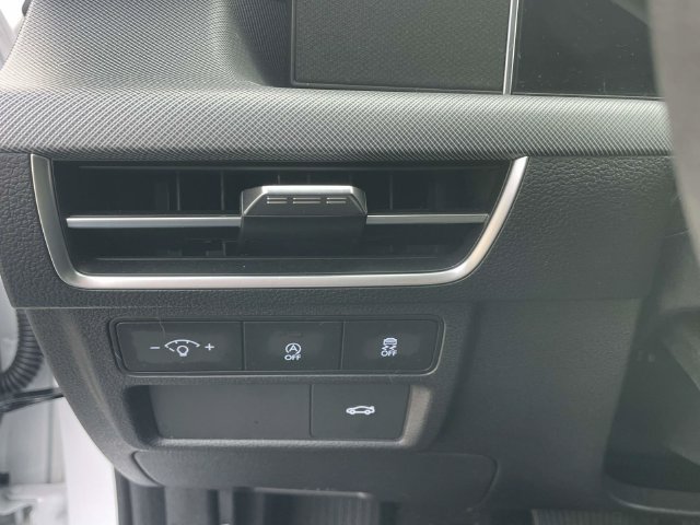 Certified 2025 Hyundai Sonata SE FWD image 19